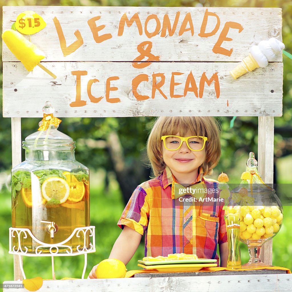 Lemonade stand