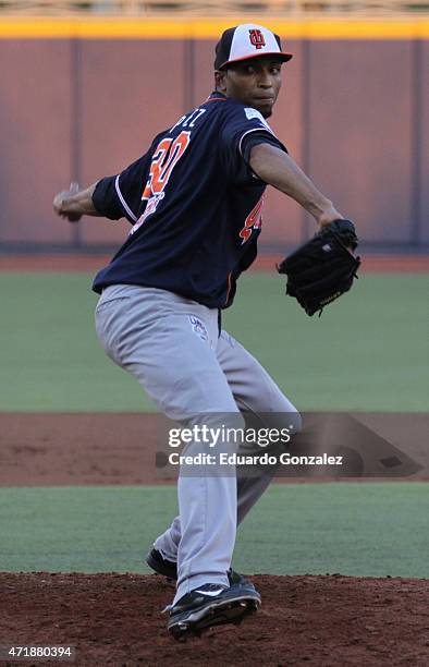 Rafael Perez pitches during a match between Guerreros de Oaxaca v Tigres de Quintana Roo as part of Mexican Baseball League 2015 at Eduardo...