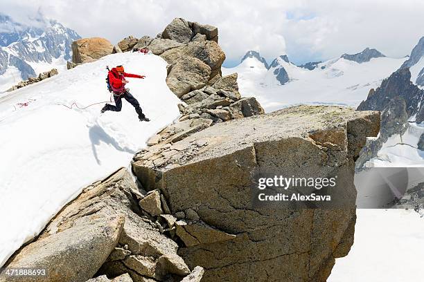 gewagt maßnahmen - den sprung wagen stock-fotos und bilder