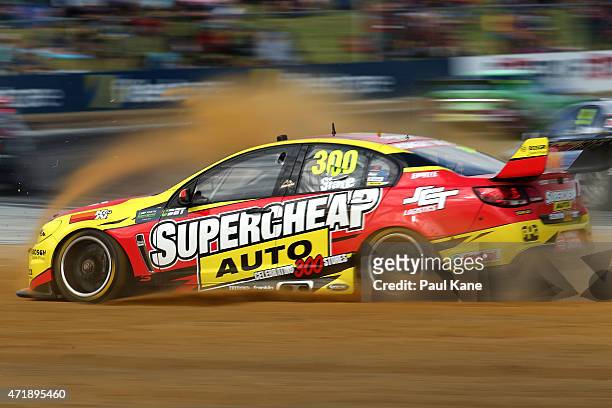 Tim Slade in the Supercheap Auto Racing Commodore VF runs wide on turn 1 in race7 during the V8 Supercars - Perth Supersprint at Barbagallo Raceway...
