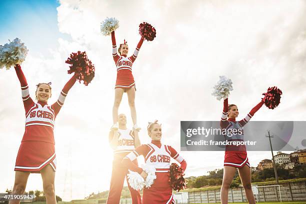 114 791点のチアダンスのストックフォト Getty Images 114 791点のチアダンスのストックフォト Getty Images