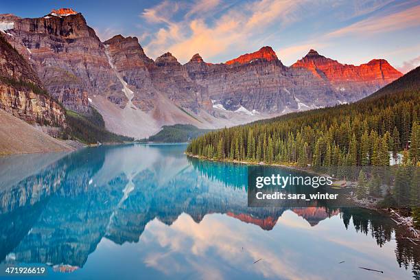 Moraine Lake bei Sonnenaufgang, Banff National Park, Kanada