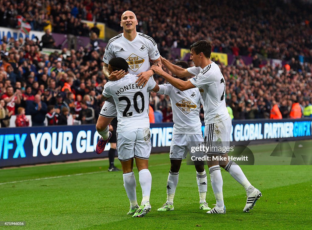 Swansea City v Stoke City - Premier League