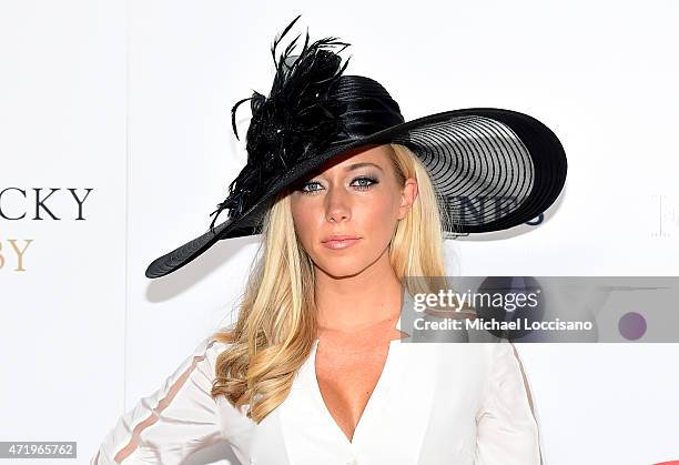 Kendra Wilkinson Baskett attends the 141st Kentucky Derby at Churchill Downs on May 2, 2015 in Louisville, Kentucky.