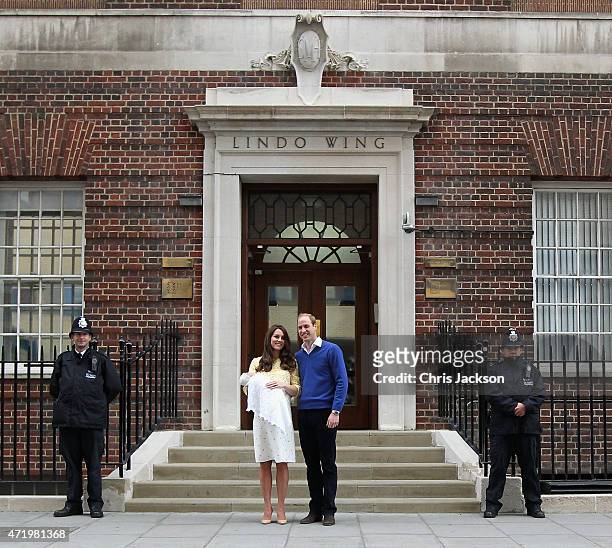 Catherine, Duchess of Cambridge and Prince William, Duke of Cambridge depart the Lindo Wing with their newborn daughter at St Mary's Hospital on May...