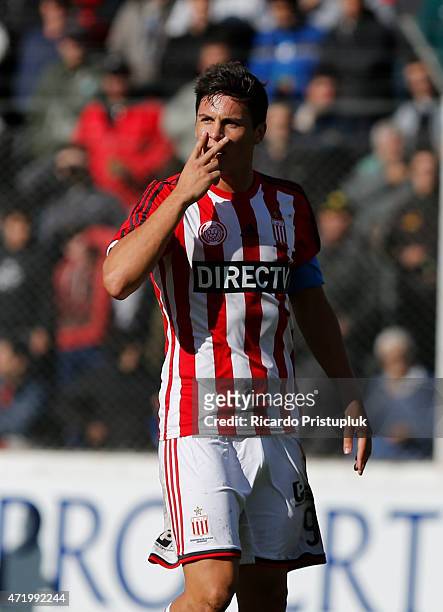 Guido Carrillo of Estudiantes gestures during a match between Olimpo and Estudiantes as part of 11th round of Torneo Primera Division at Roberto...