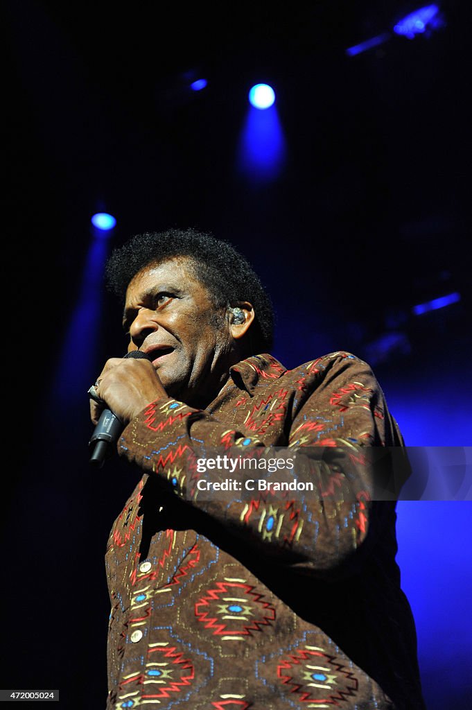 Charley Pride Performs at the Indigo2