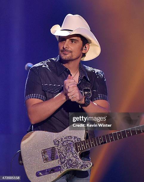 Recording artist Brad Paisley performs onstage during the 2015 iHeartRadio Country Festival at The Frank Erwin Center on May 2, 2015 in Austin,...