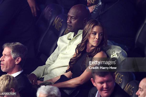 Michael Jordan and wife Yvette Prieto watches the Leo Santa Cruz against Jose Cayetano featherweight bout on May 2, 2015 at MGM Grand Garden Arena in...