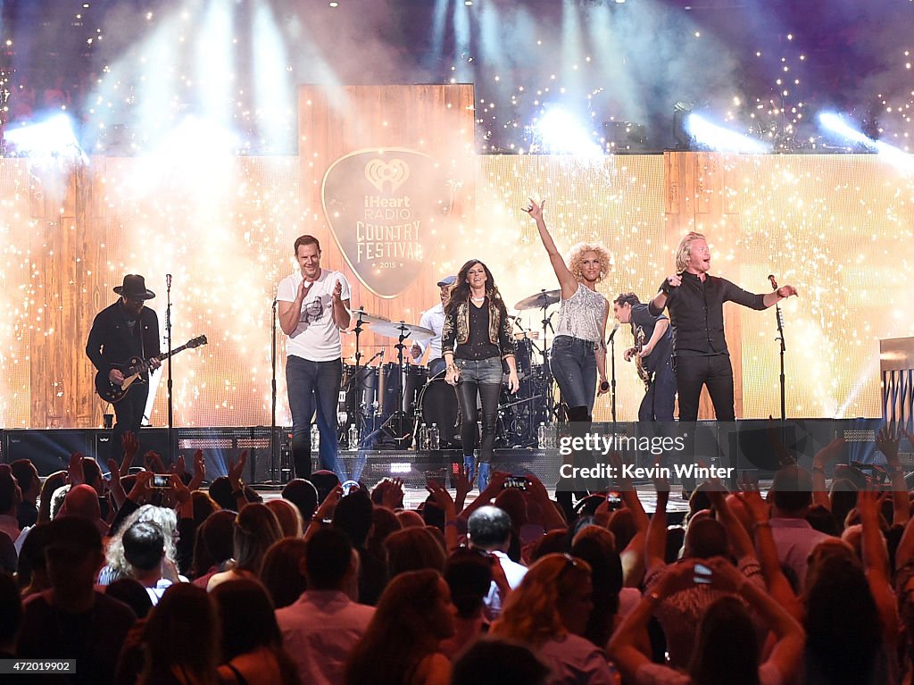 2015 iHeartRadio Country Festival - Show