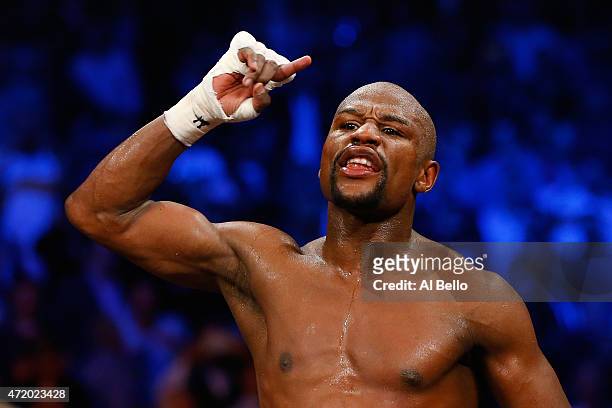 Floyd Mayweather Jr. Reacts after the welterweight unification championship bout on May 2, 2015 at MGM Grand Garden Arena in Las Vegas, Nevada.