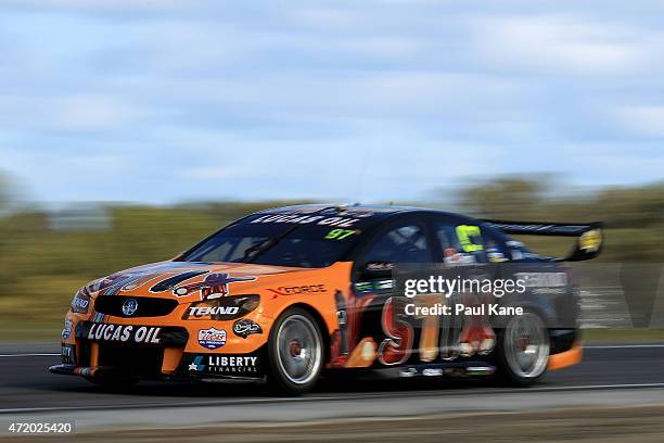 Shane van Gisbergen drives the Team Darrell Lea STIX Holden Commodore VF during qualifying for race 9 during the V8 Supercars - Perth Supersprint at...