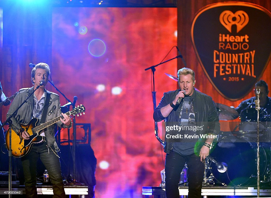2015 iHeartRadio Country Festival - Show
