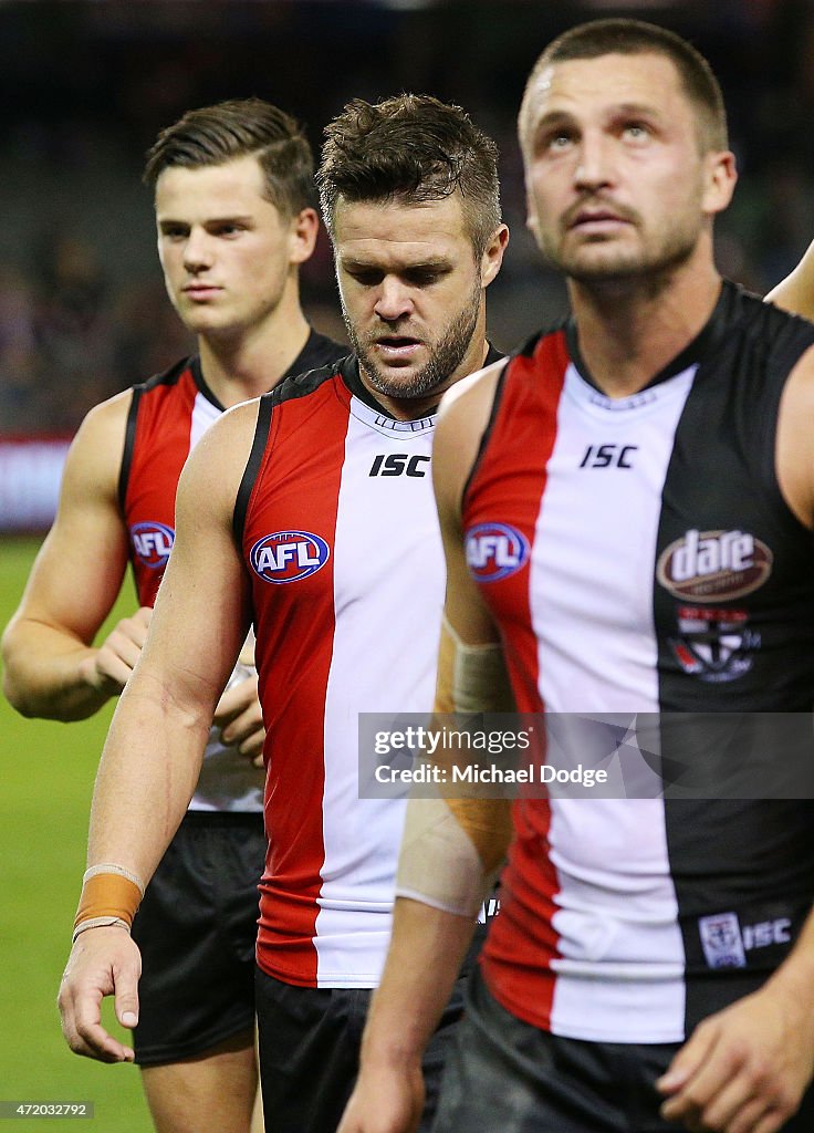 AFL Rd 5 - St Kilda v Essendon