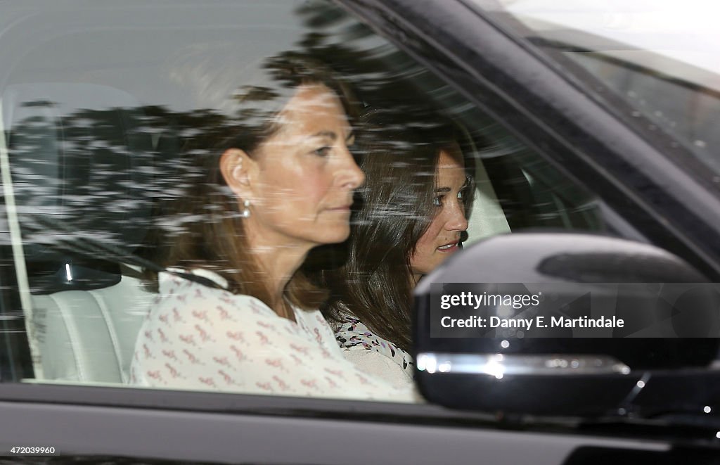 Visitors Arrive at Kensington Palace The Day After The Birth Of The Duke And Duchess Of Cambridge's Daughter