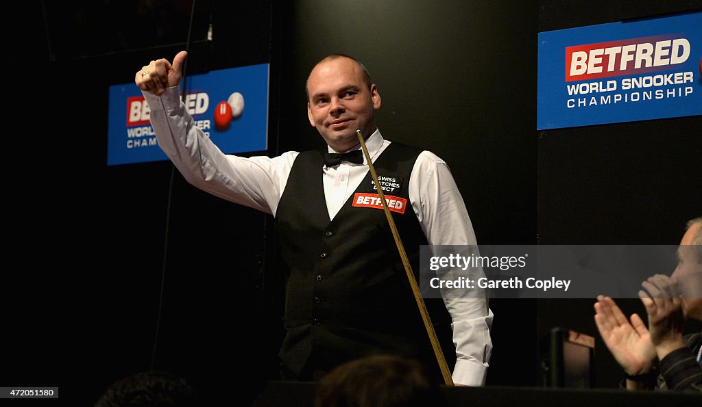 2015 Betfred World Snooker Championship - Day 16