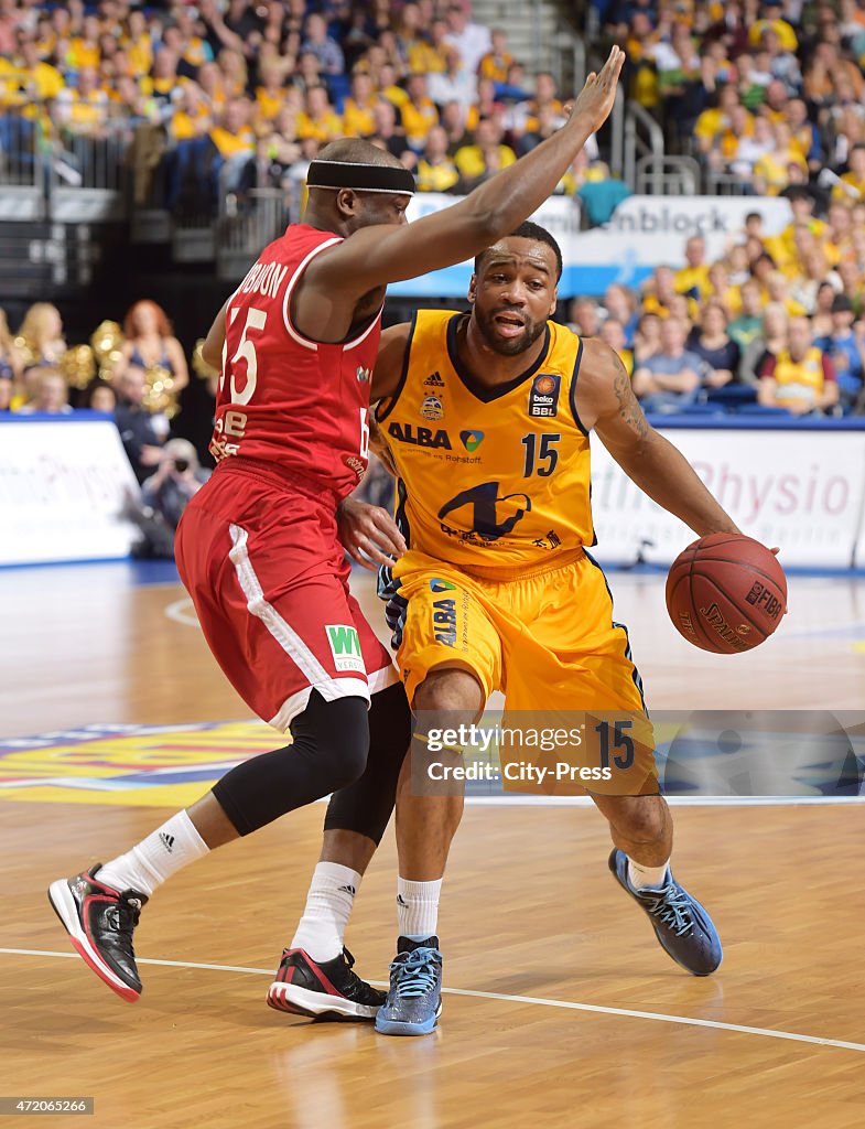 Alba Berlin v Brose Baskets Bamberg - Beko BBL