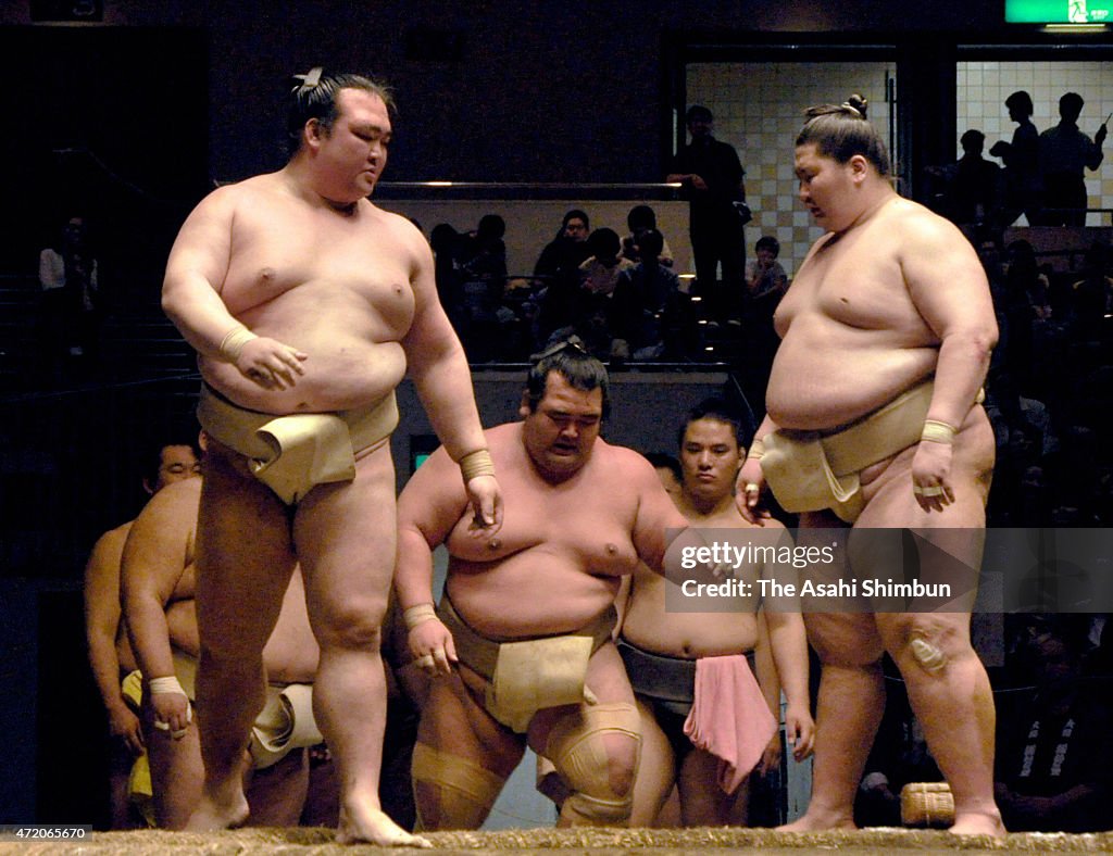 Nishonoseki Stables Sumo Wrestlers Hold Joint Training Session