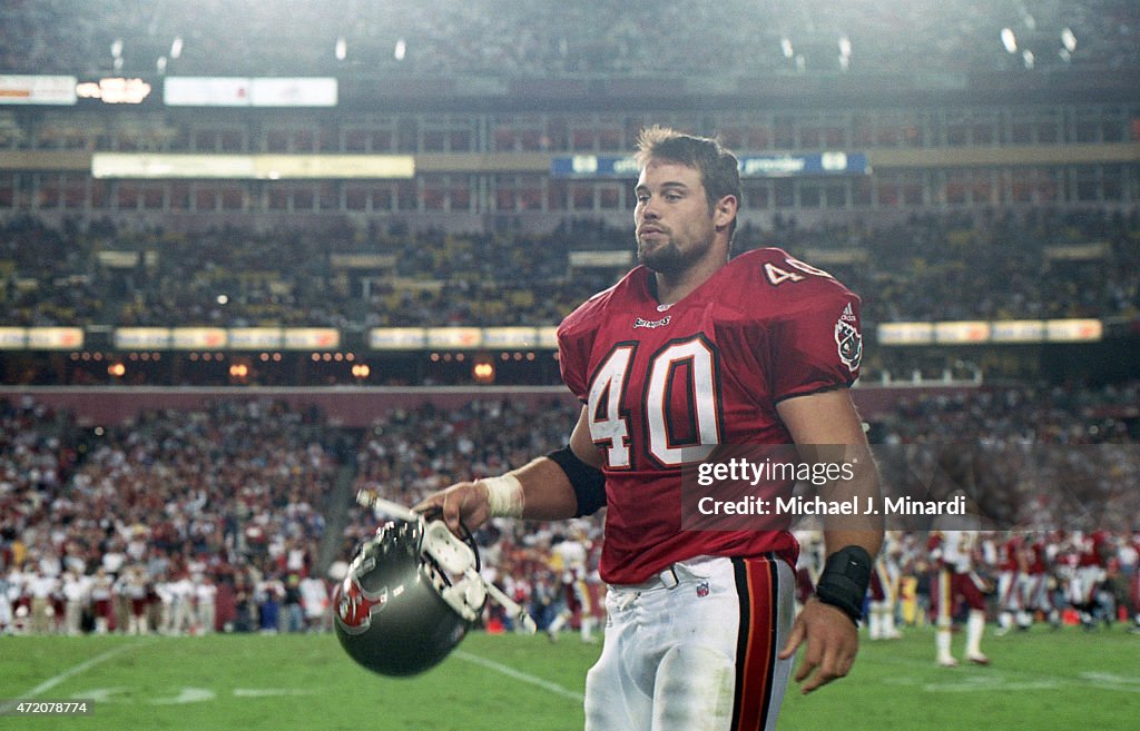 Tampa Bay Buccaneers v Washington Redskins