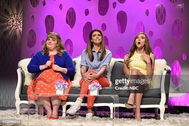 Scarlett Johansson" Episode 1681 -- Pictured: Aidy Bryant as Morgan, Cecily Strong as Kyra and Scarlett Johansson as Camden during the "Girlfriends...