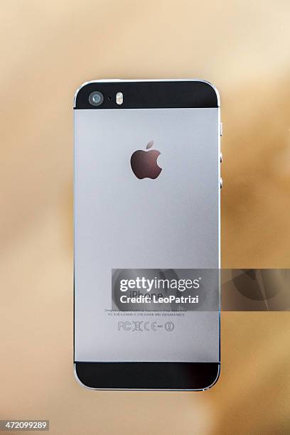 Cell Backside 95 Iphone Backside Stock Photos, High-Res Pictures, and Images - Getty ...
