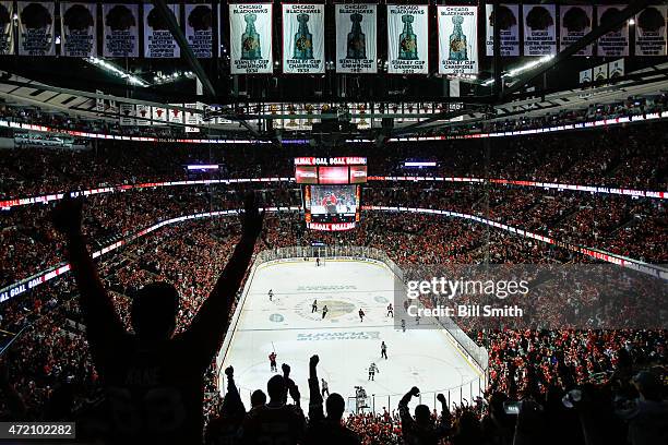 The crowd cheers after the Chicago Blackhawks scored against the Minnesota Wild in Game Two of the Western Conference Semifinals during the 2015 NHL...