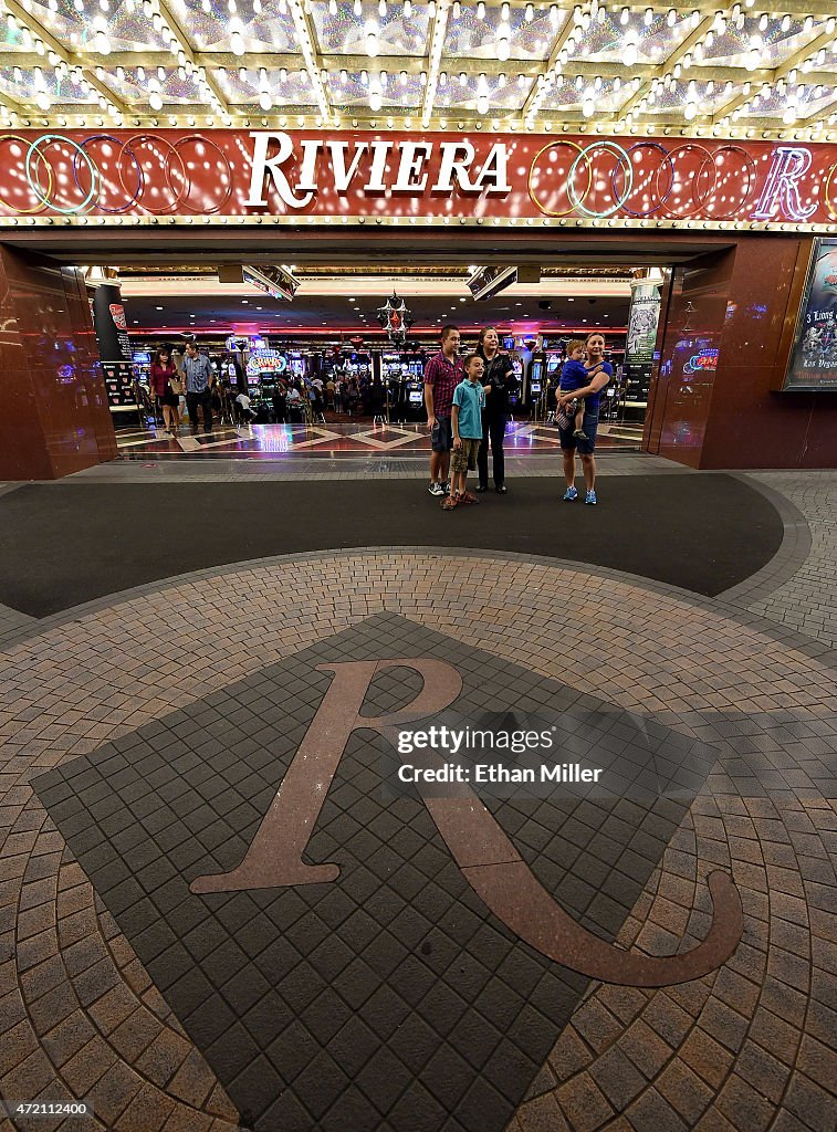 The Riviera Hotel & Casino On The Las Vegas Strip Closing