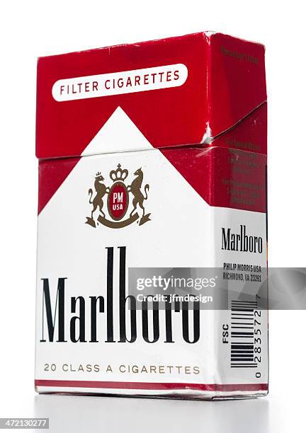 marlboro 20 class a cigarettes box - cigarette pack stock pictures, royalty-free photos & images