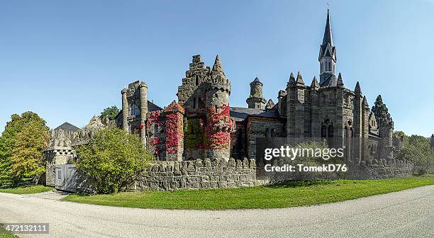 löwenburg - kassel stock-fotos und bilder