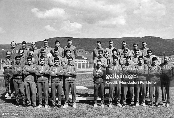 "Italian football players Enrico Albertosi, Roberto Anzolin, Paolo Barison, Giacomo Bulgarelli, Tarcisio Burgnich, Giacinto Facchetti, Romano Fogli,...