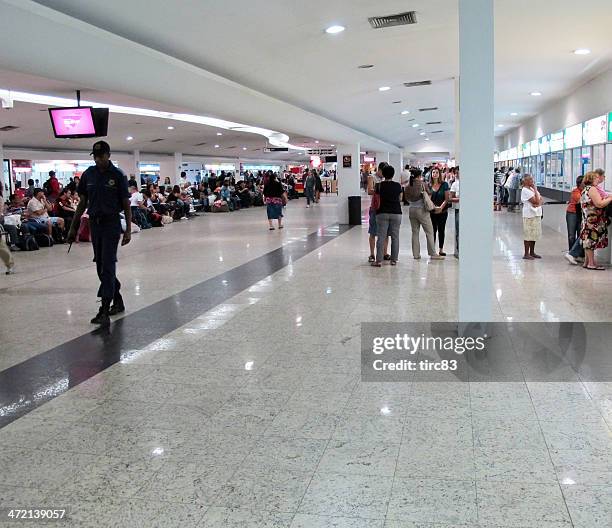 Bus Terminal Counter Bus Station Counter Photos and Premium High Res Pictures - Getty Images