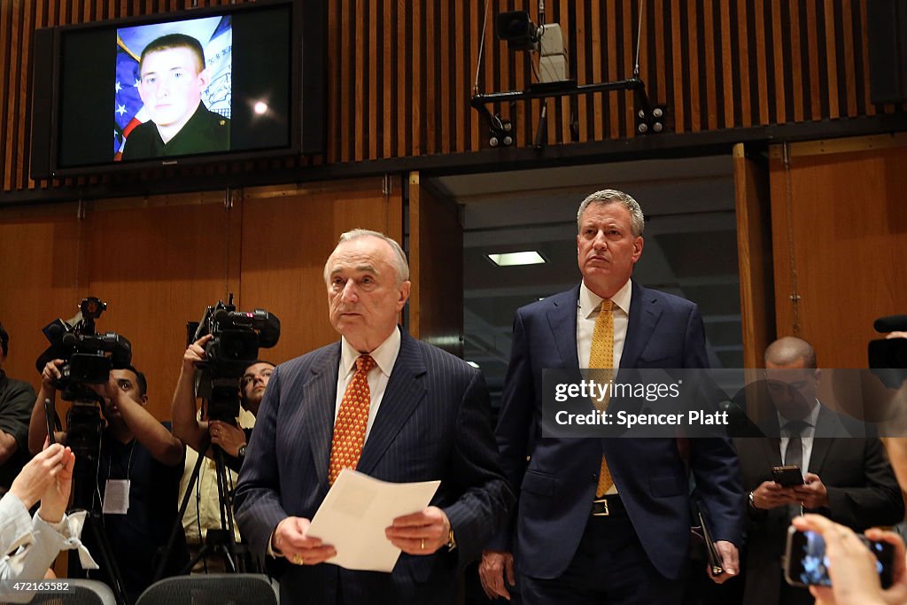 Mayor De Blasio And NYPD Police Chief Bratton Speak At City Hall On Death Of Officer Brian Moore