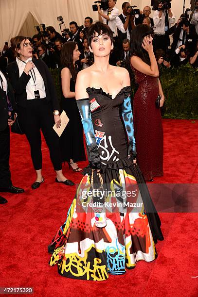 Katy Perry attends the "China: Through The Looking Glass" Costume Institute Benefit Gala at Metropolitan Museum of Art on May 4, 2015 in New York...