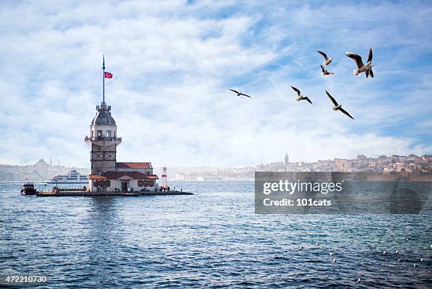 maiden's tower - bosporus stock-fotos und bilder