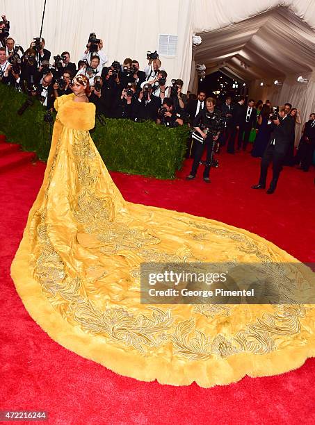 Rihanna attends the 'China: Through The Looking Glass' Costume Institute Benefit Gala at Metropolitan Museum of Art on May 4, 2015 in New York City.