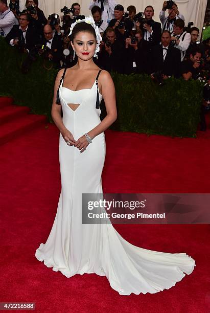 Selena Gomez attends the 'China: Through The Looking Glass' Costume Institute Benefit Gala at Metropolitan Museum of Art on May 4, 2015 in New York...