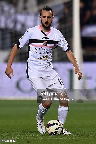 Claudio Terzi of Palermo in action during the Serie A match between US Sassuolo Calcio and US Citta di Palermo on May 2, 2015 in Reggio nell'Emilia,...