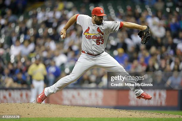 Jordan Walden of the St. Louis Cardinals pitches during the game against the Milwaukee Brewers at Miller Park on April 24, 2015 in Milwaukee,...