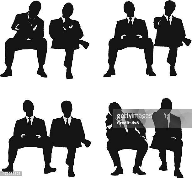 illustrations, cliparts, dessins animés et icônes de deux hommes d'affaires assis - jambes croisées au niveau du genou