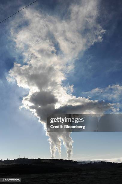 Steam billows from the cooling towers of the Yallourn coal-fired power station operated by EnergyAustralia Holdings Ltd., a unit of CLP Holdings...