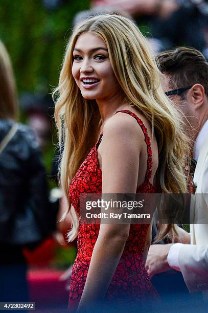 Model Gigi Hadid enters the Metropolitan Museum of Art on May 4, 2015 in New York City.