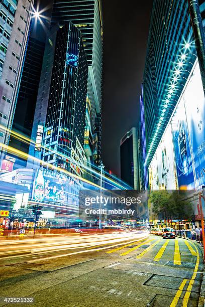 hong kong at night, hennessy road - causeway bay stockfoto's en -beelden