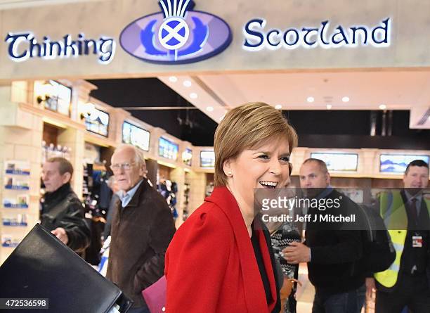 First Minister of Scotland and leader of the SNP Nicola Sturgeon departs Edinburgh airport on her way to London on May 8, 2015 in Edinburgh,...