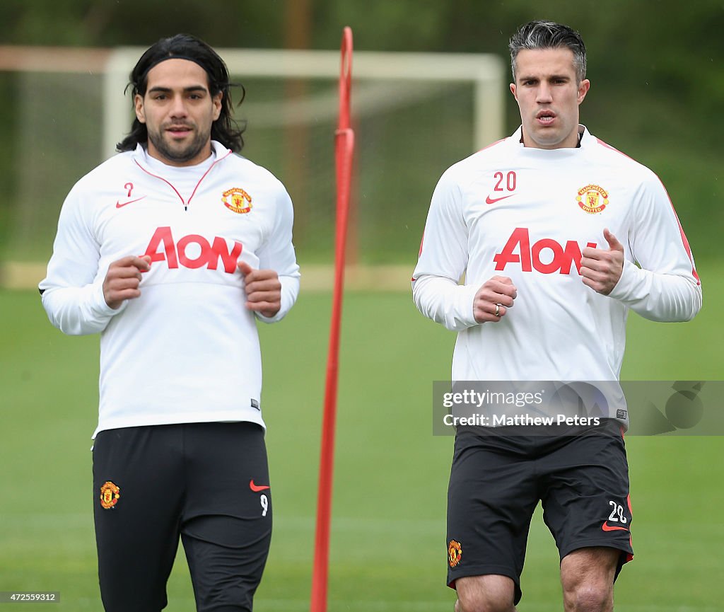 Manchester United Training Session and Press Conference