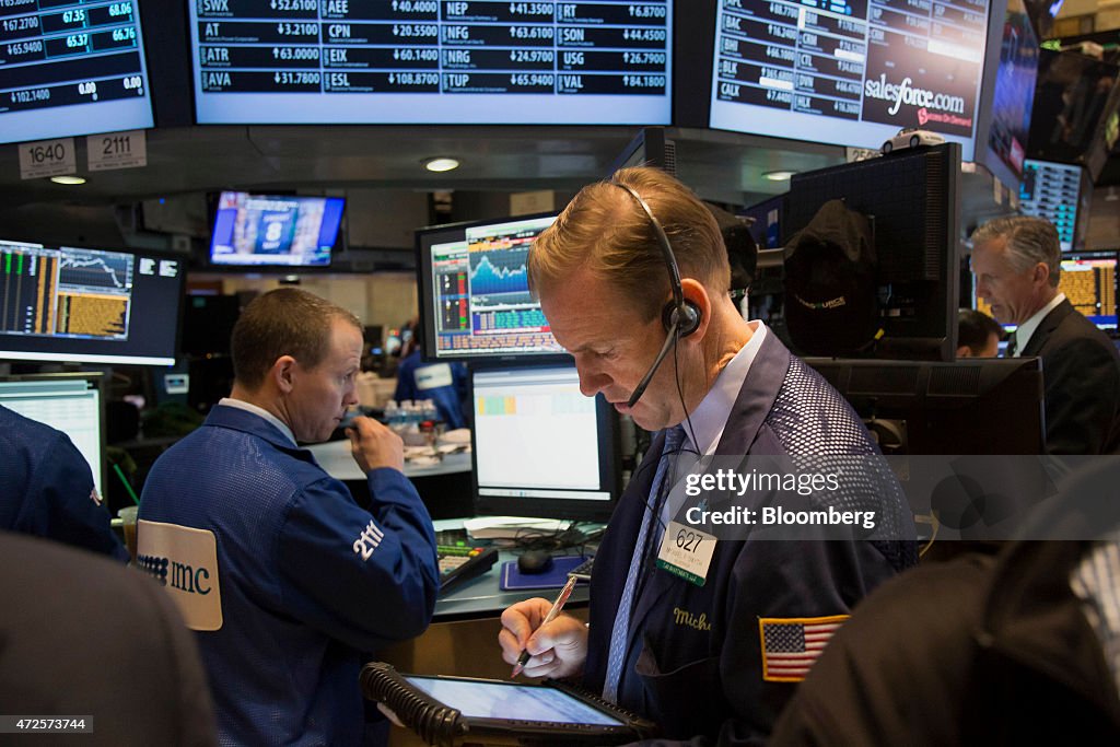 U.S. Stocks Rise As Jobs Data Spur Optimism On Economy