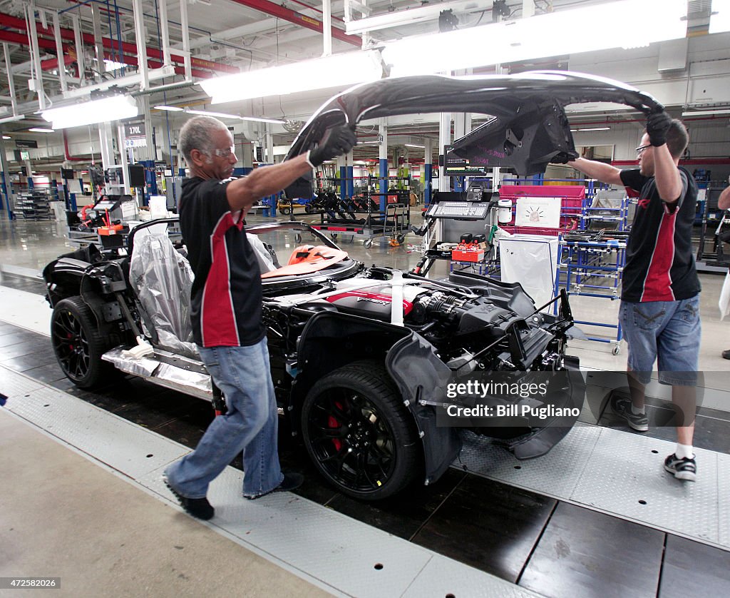 Detroit Assembly Plant Manufactures Flagship Dodge Viper