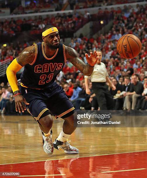 LeBron James of the Cleveland Cavaliers looses control of the ball against the Chicago Bulls in Game Three of the Eastern Conference Semifinals of...