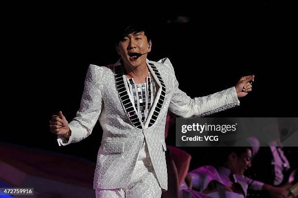 Singer JJ Lin sings on the stage during his personal concert at MasterCard Center on May 9, 2015 in Beijing, China.