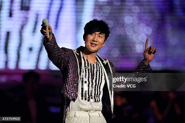 George Lin Singer Jj Lin Photos Photos and Premium High Res Pictures - Getty Images