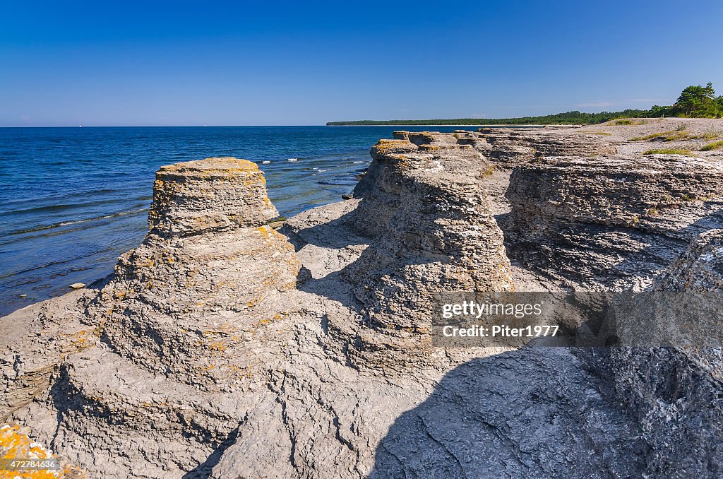 Beautiful Oland's sea cliffs